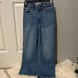 Abercrombie Women's Blue Jeans